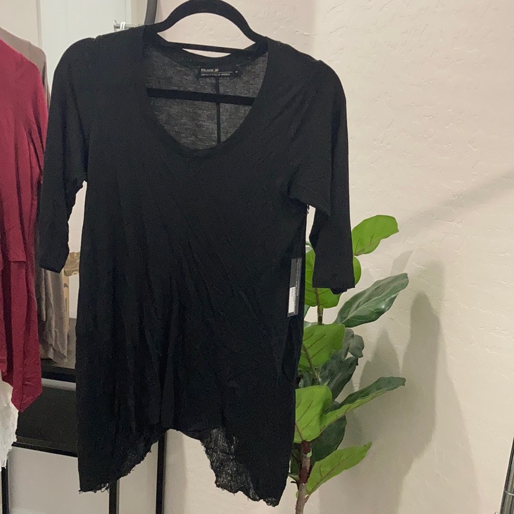 Benjamin Jay Black top